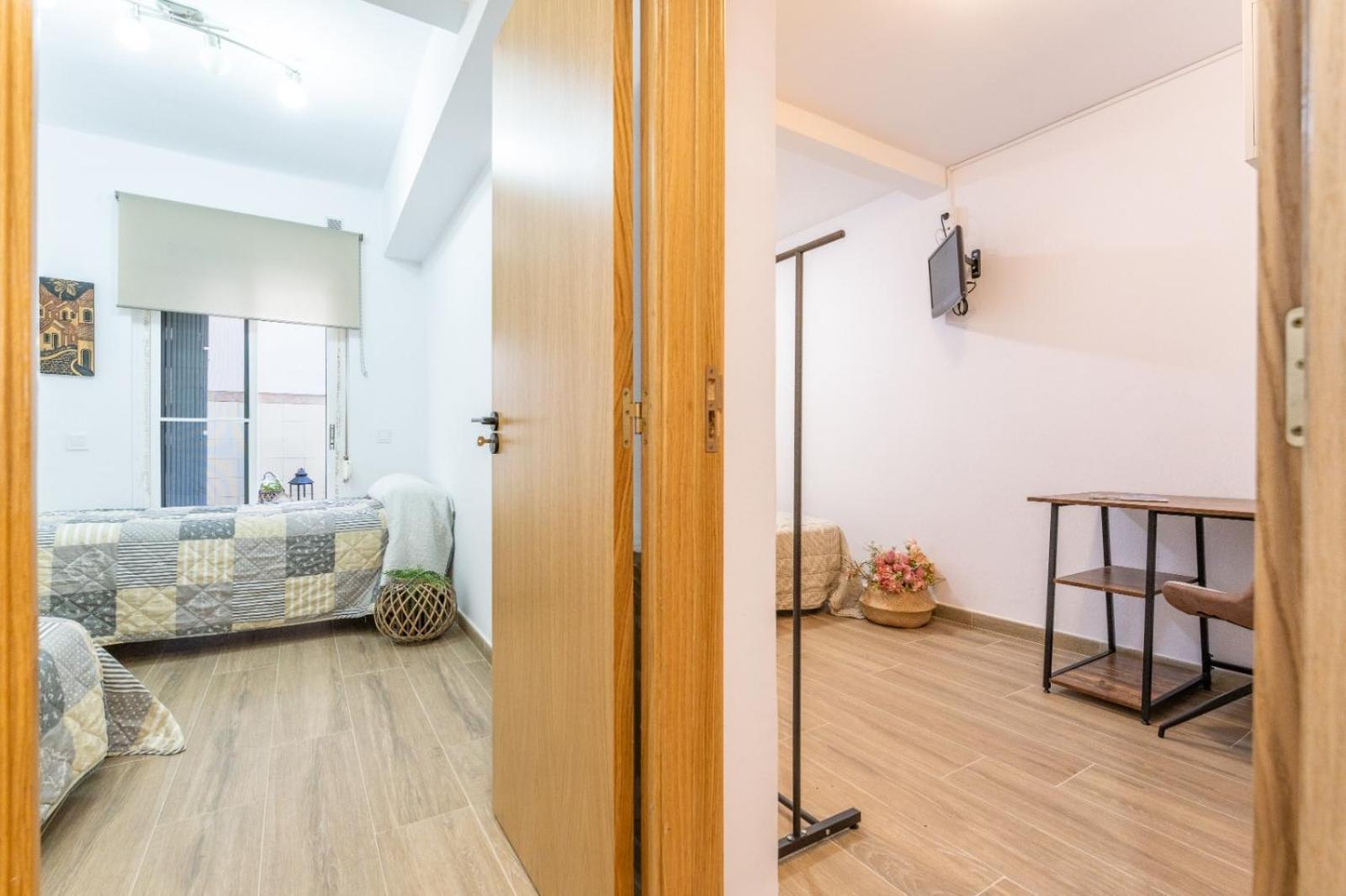 Apartament Anfiteatre Roma Tarragona Bagian luar foto